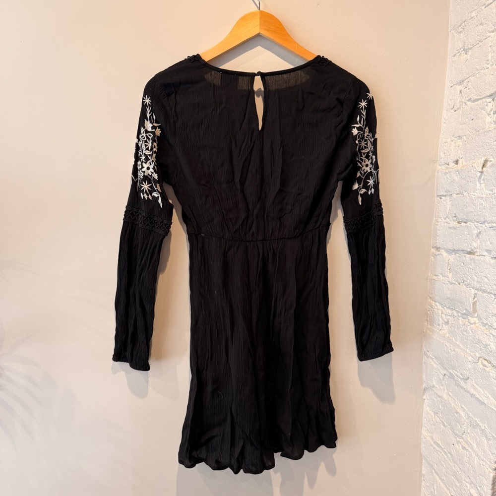 Francescas Black Embroidered Long Sleeve Dress - Picture 7 of 7